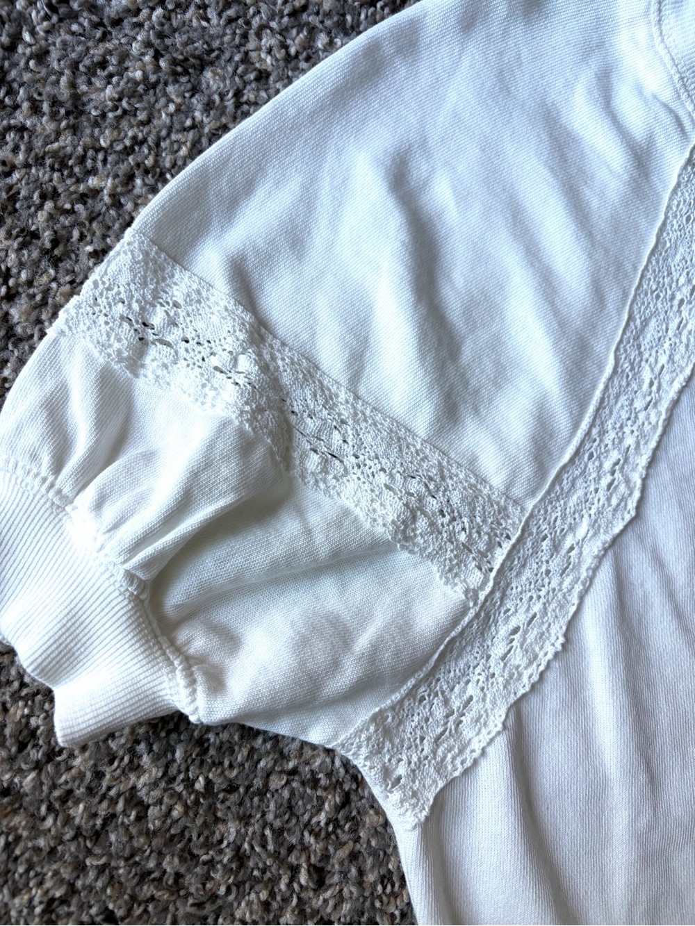 Altar'd State White Lace-Trim Cropped Sweatshirt. Boho, Coastal, Cottagecore 🤍🤍 - Picture 4 of 8